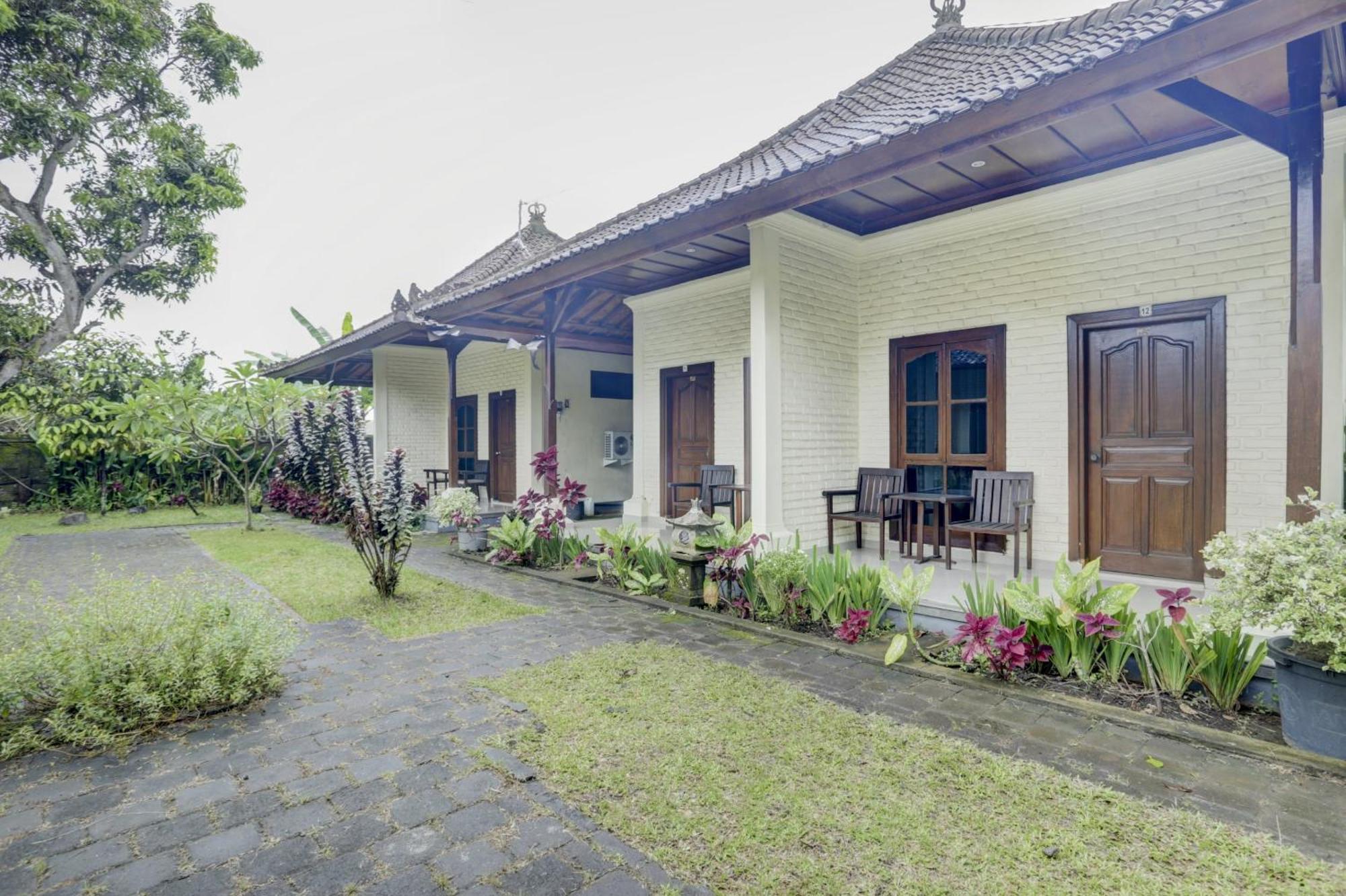 OYO 1762 Hotel Astiti Graha Tanah Lot Bagian luar foto
