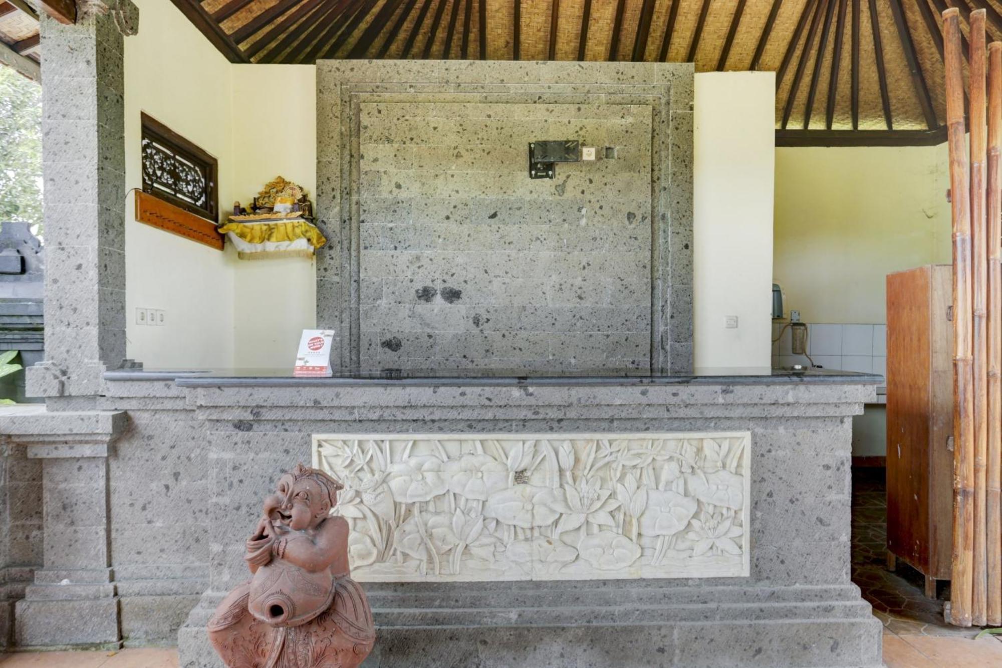OYO 1762 Hotel Astiti Graha Tanah Lot Bagian luar foto