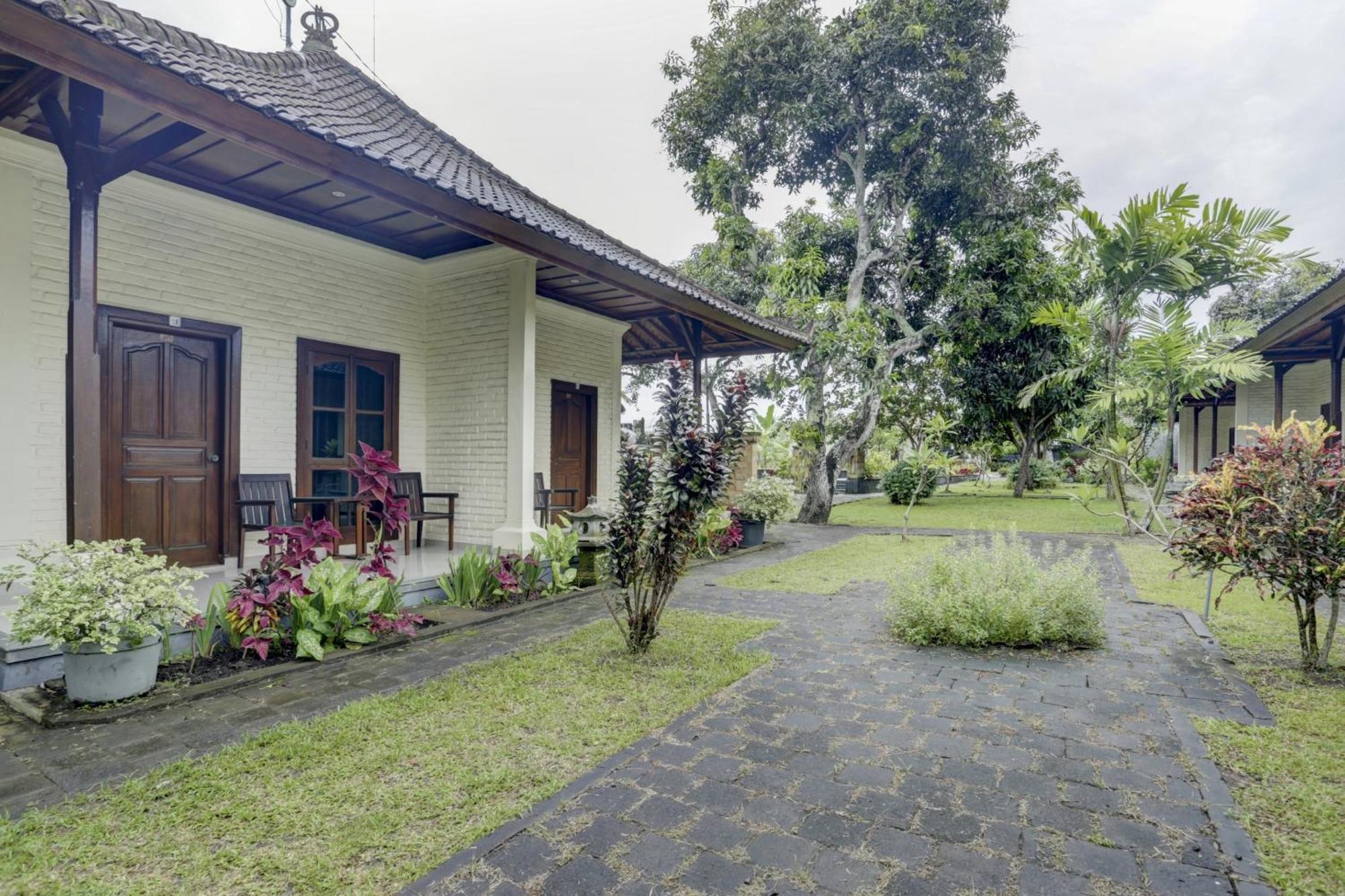 OYO 1762 Hotel Astiti Graha Tanah Lot Bagian luar foto
