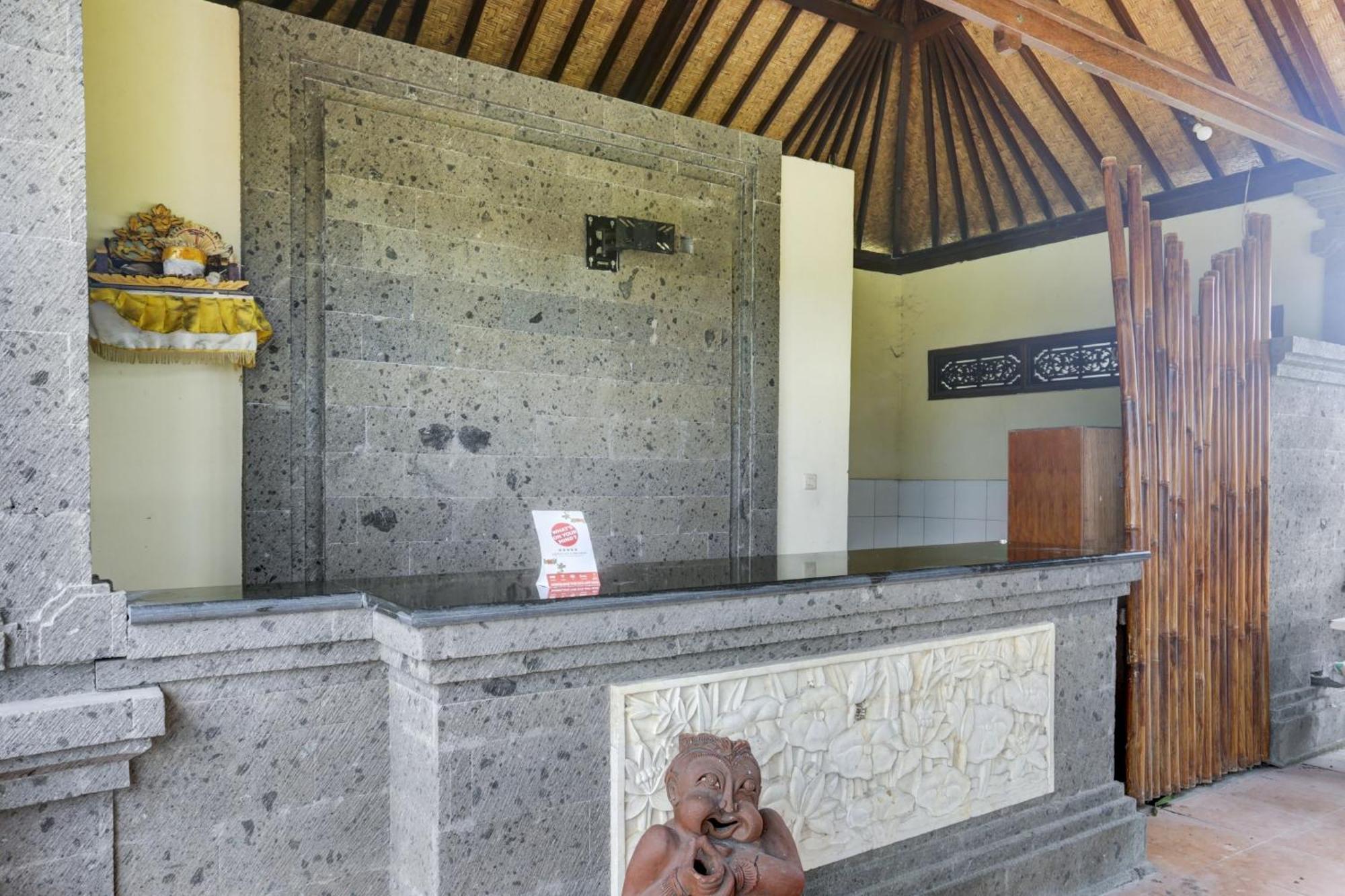 OYO 1762 Hotel Astiti Graha Tanah Lot Bagian luar foto